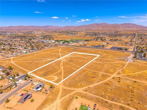 Land, Apple Valley, CA