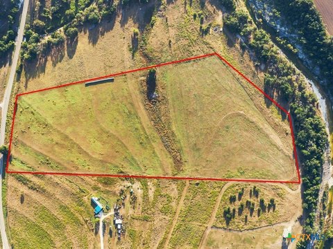 Riverfront Agricultural Land Tract