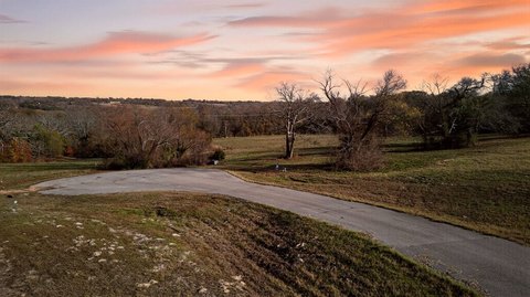 Residential Development Lot in Cul-de-Sac