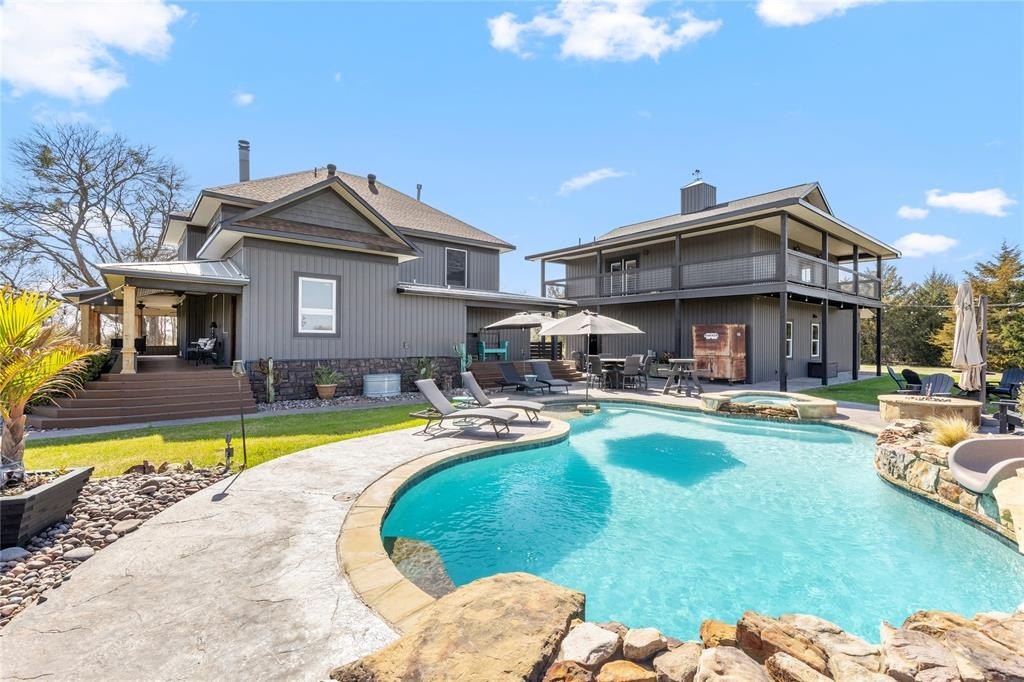 Caddo Mills Farm/Ranch Estate