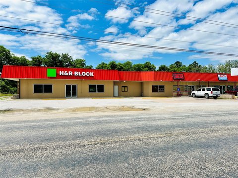 Multi-Tenant Retail Strip