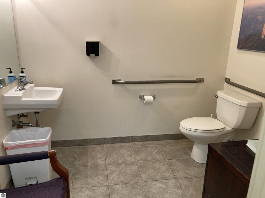 Picture 10
