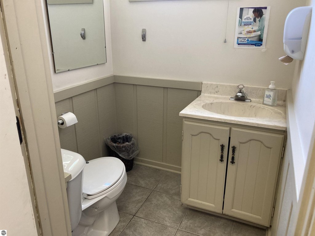 Picture 16