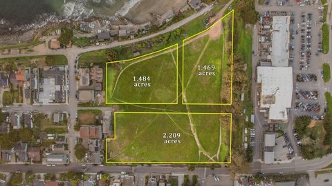 Ocean-Front Acres in Pacifica