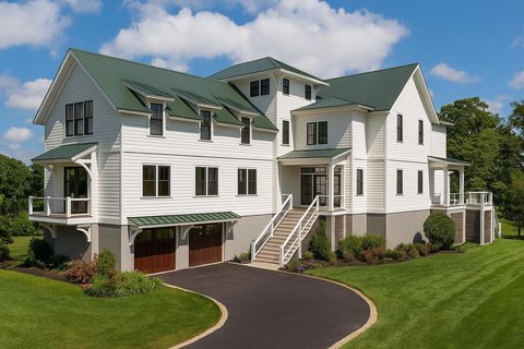 Waterfront Homesite in Exclusive Enclave