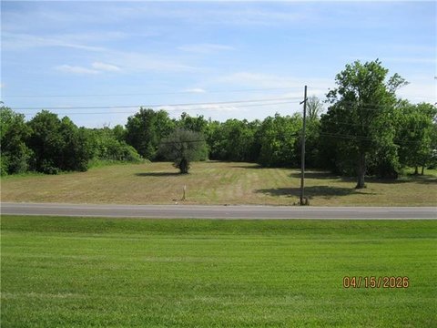 60 Acres on River Road