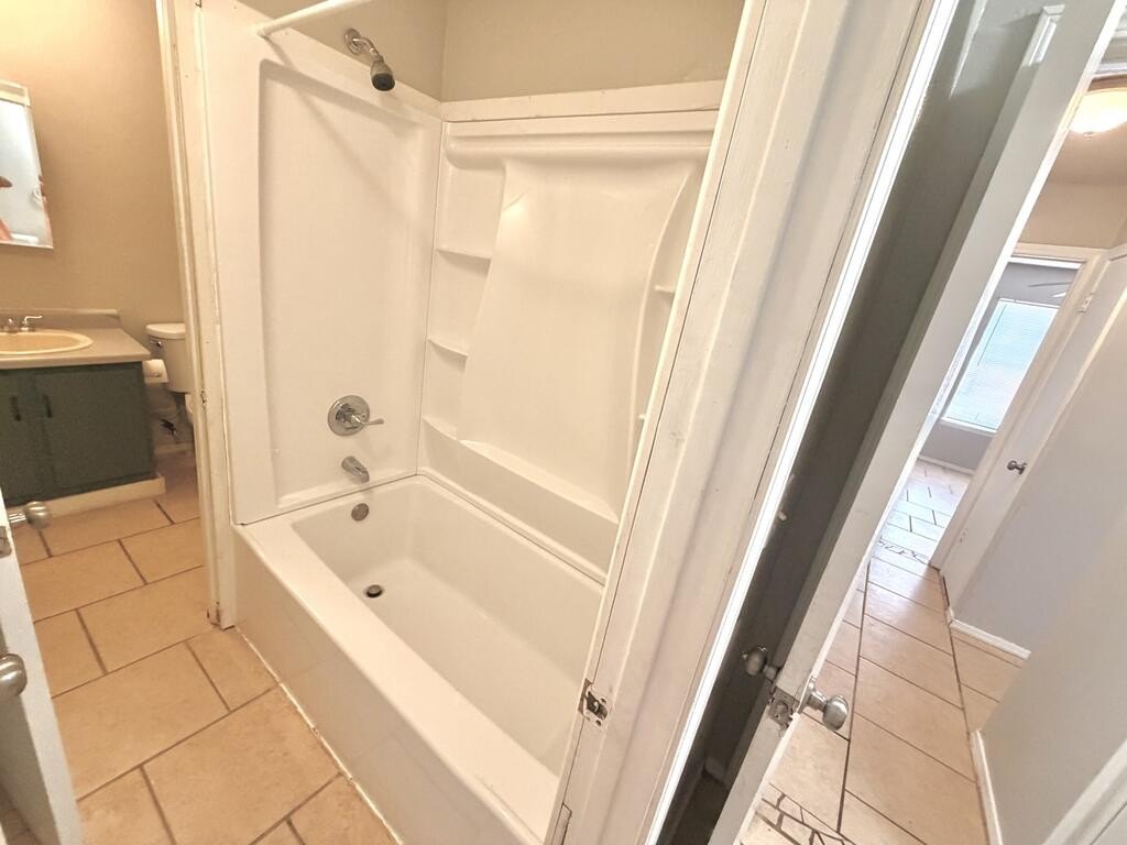 Picture 12