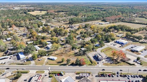 Prime Commercial Land in Chipley