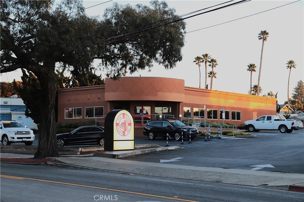 850 Quintana Rd, Morro Bay, CA 93442-2329