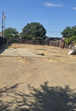 Land, Avenal, CA