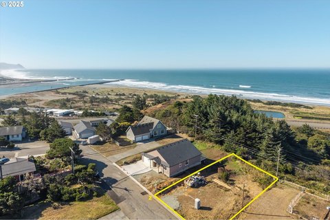 Gold Beach Lot with Ocean Views