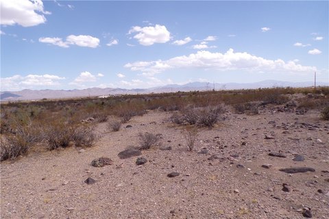 Land, Golden Valley, AZ