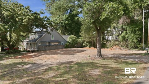 Residential Lot in Fairhope's District