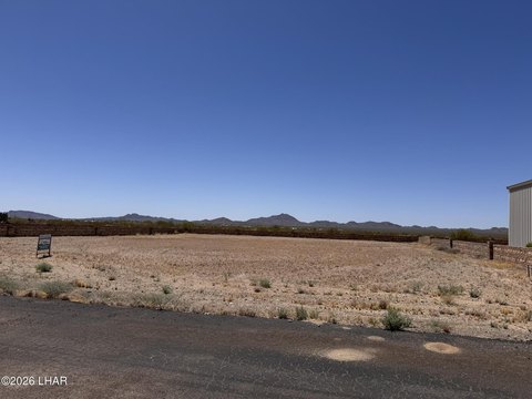 Residential Lot in Western Sky Airpark