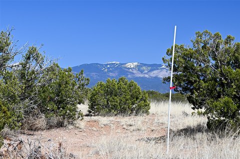 LAND - Santa Fe, NM