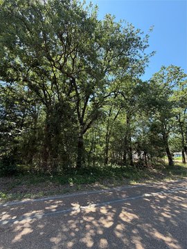 Residential Land Parcel with Lake Access