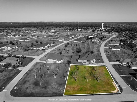 Granbury Land in Golf Community