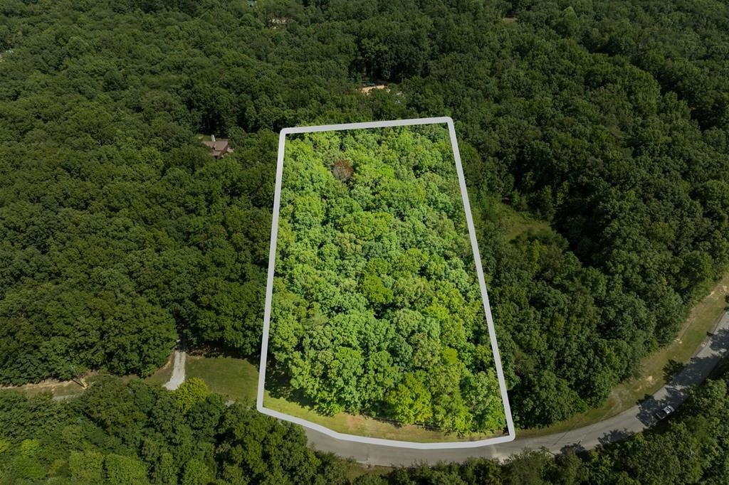 Scenic Land in Spencer, TN
