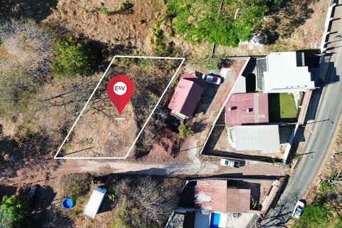 Flat Lot in Huacas