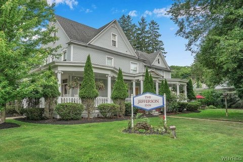 Ellicottville Bed and Breakfast For Sale