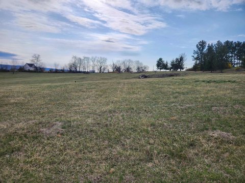 Agricultural Lot with Utilities