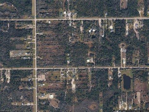 Land, NAPLES, FL
