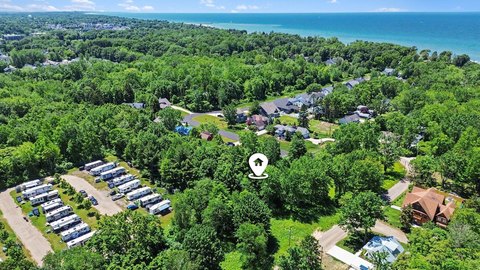 LAND - South Haven, MI