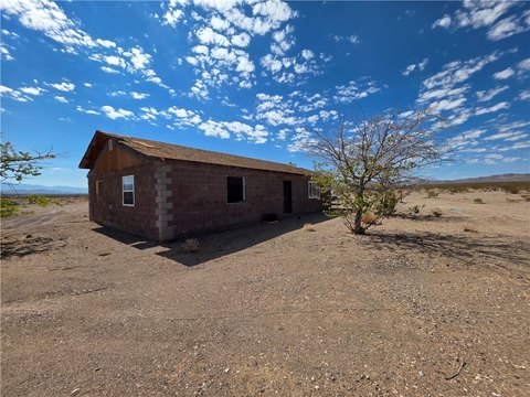 Land, White Hills, AZ