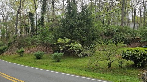 Buildable Lot in Roswell, GA