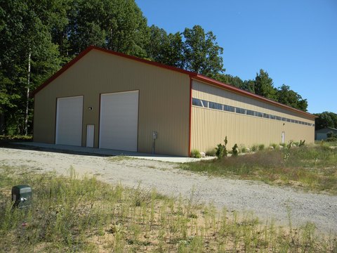 Spacious Barn-O-Minium Unit For Sale