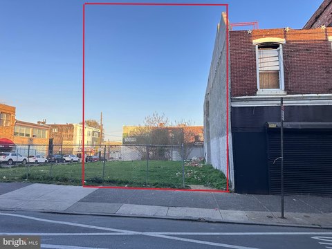 LAND - PHILADELPHIA, PA