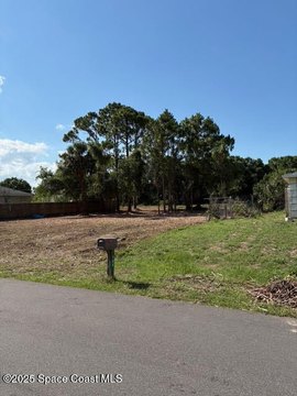Land Parcel in Palm Bay