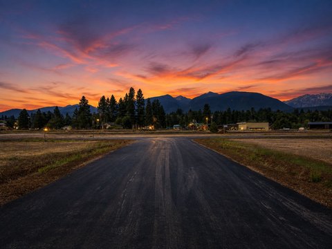 Land, Darby, MT