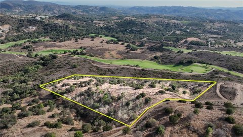 De Luz Vacant Land Parcel