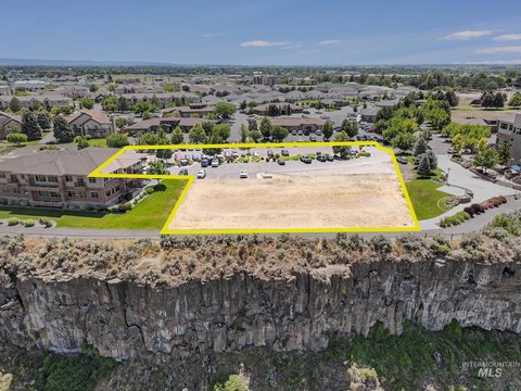 Premier Canyon Rim Commercial Lot