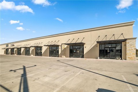 Prime Retail/Office Corner Opportunity