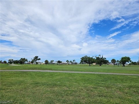 Golf Course Lot in Cape Coral
