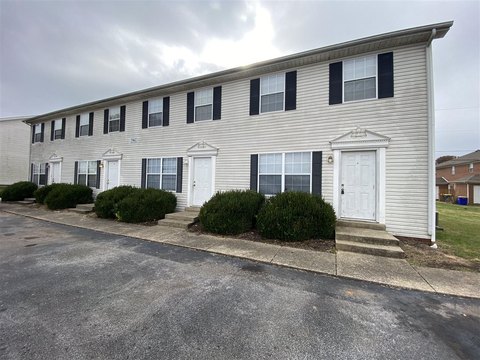 Fourplex with Two-Bed Units