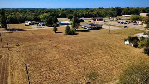 Land, Valliant, OK