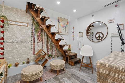 Fully Furnished Two-Story Salon Suite