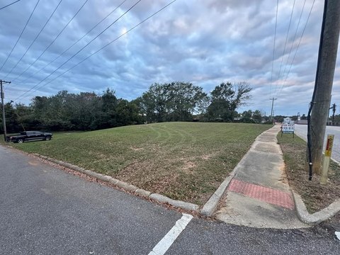 Troy, AL Zoned M2 Lots