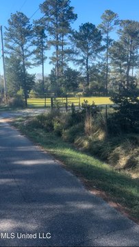 77 Acres of Diverse Land