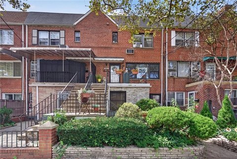 Duplex with Finished Basement