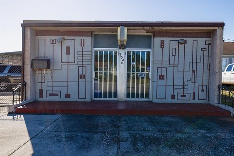 Auto Shop with Covered Carport