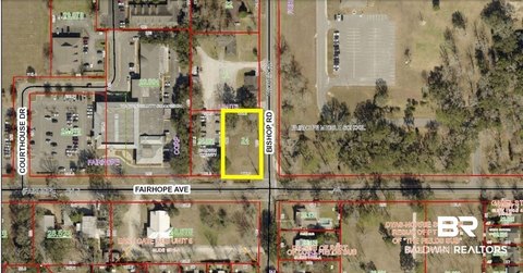 Corner Lot in Fairhope, AL