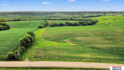 Residential Land with Hobby-Farm Potential