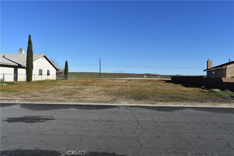 Helendale Vacant Lot with Views