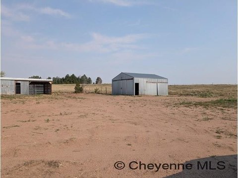 LAND - Burns, WY