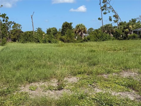 Land, ROTONDA WEST, FL