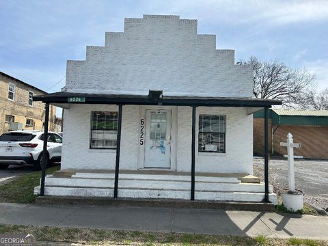 Downtown Lyerly Building and Lot
